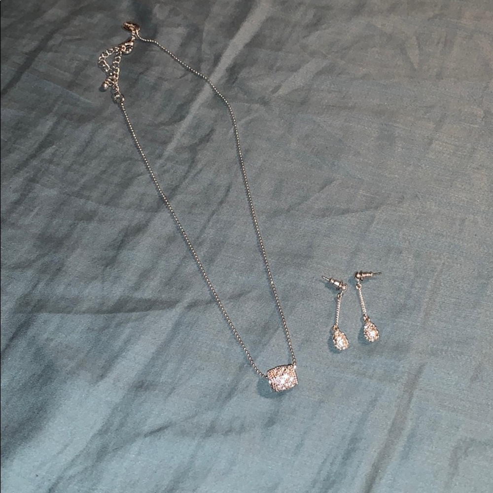 Lia Sophia necklace & earring set
